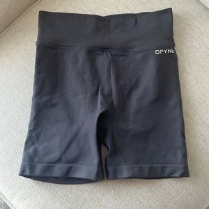 DFYNE shorts